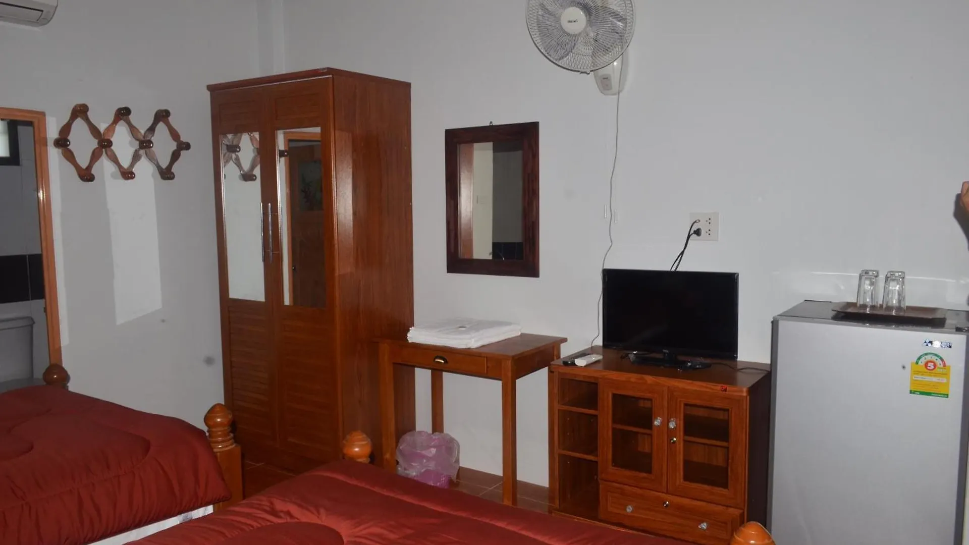 **  Phongpipat Lanta Mansion Hotel Koh Lanta Thailand